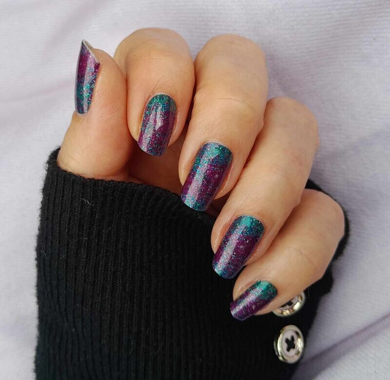 Glitter Bomb, 16er-Nagelfolie