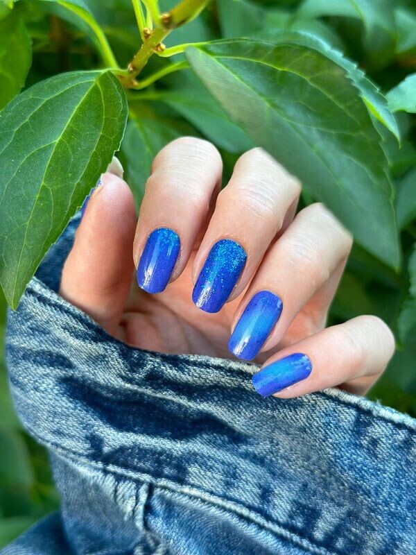 Beautiful Helen Royal Blue, 16er-Nagelfolie