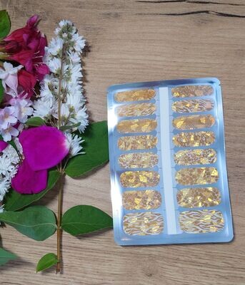 Gold Shards, teiltransparent, 16-er Nagelfolie Magic Nail Wraps wieder da! Gold Shards, teiltransparent, 16-er Nagelfolie Magic Nail Wraps wieder da!