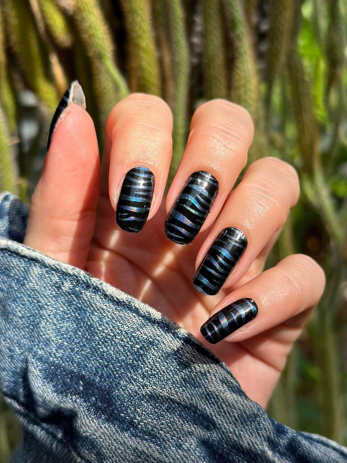 Metallic Beast, 16er-Nagelfolie