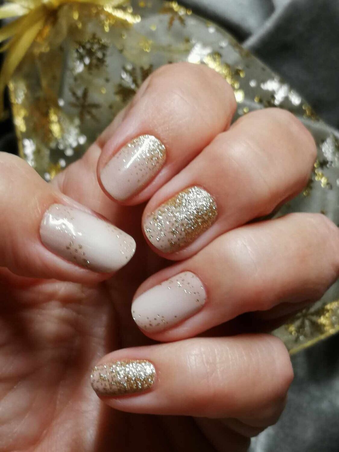 Beautiful Helen Champagne, 16er-Nagelfolie