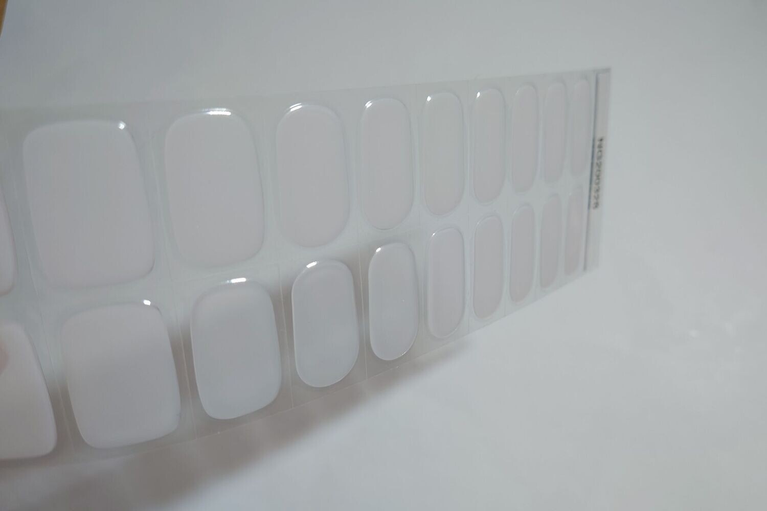 Natural Feeling, milky-transparente UV-Gel-Folie, 20er-Nagelfolie Magic Nail Wraps NG200328