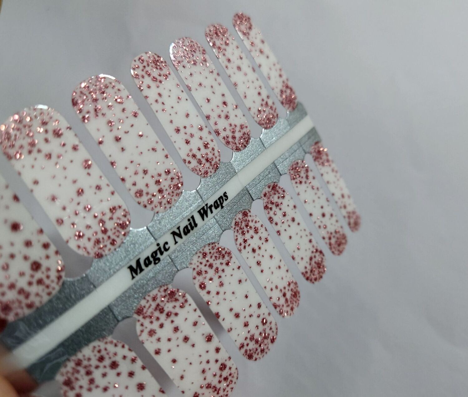 Magic Rain roségold, Overlay, transparente 16er-Nagelfolie Magic Nail Wraps Exklusivdesign