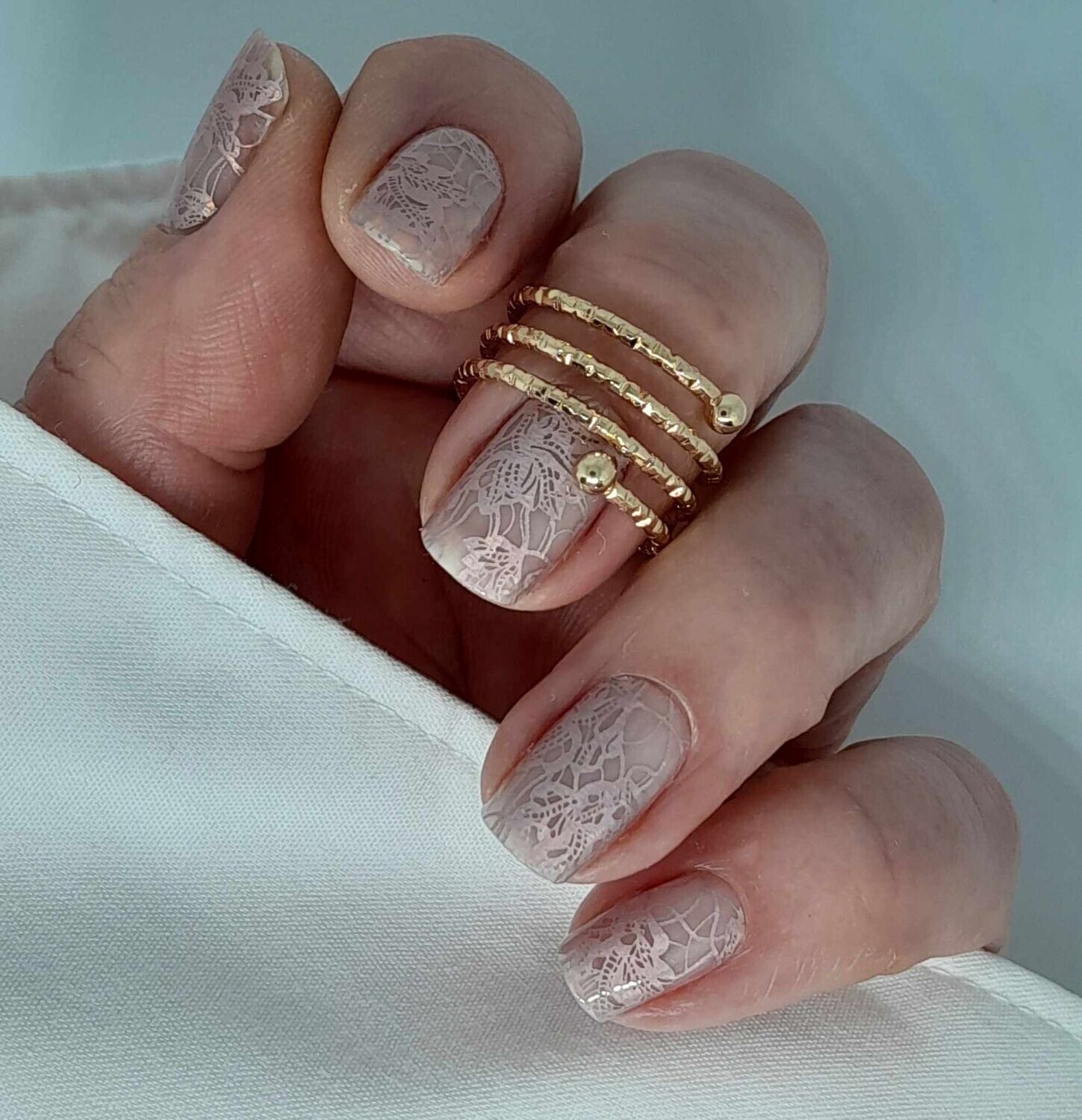 Rita, Overlay, transparente 16er-Nagelfolie Magic Nail Wraps Exklusivdesign