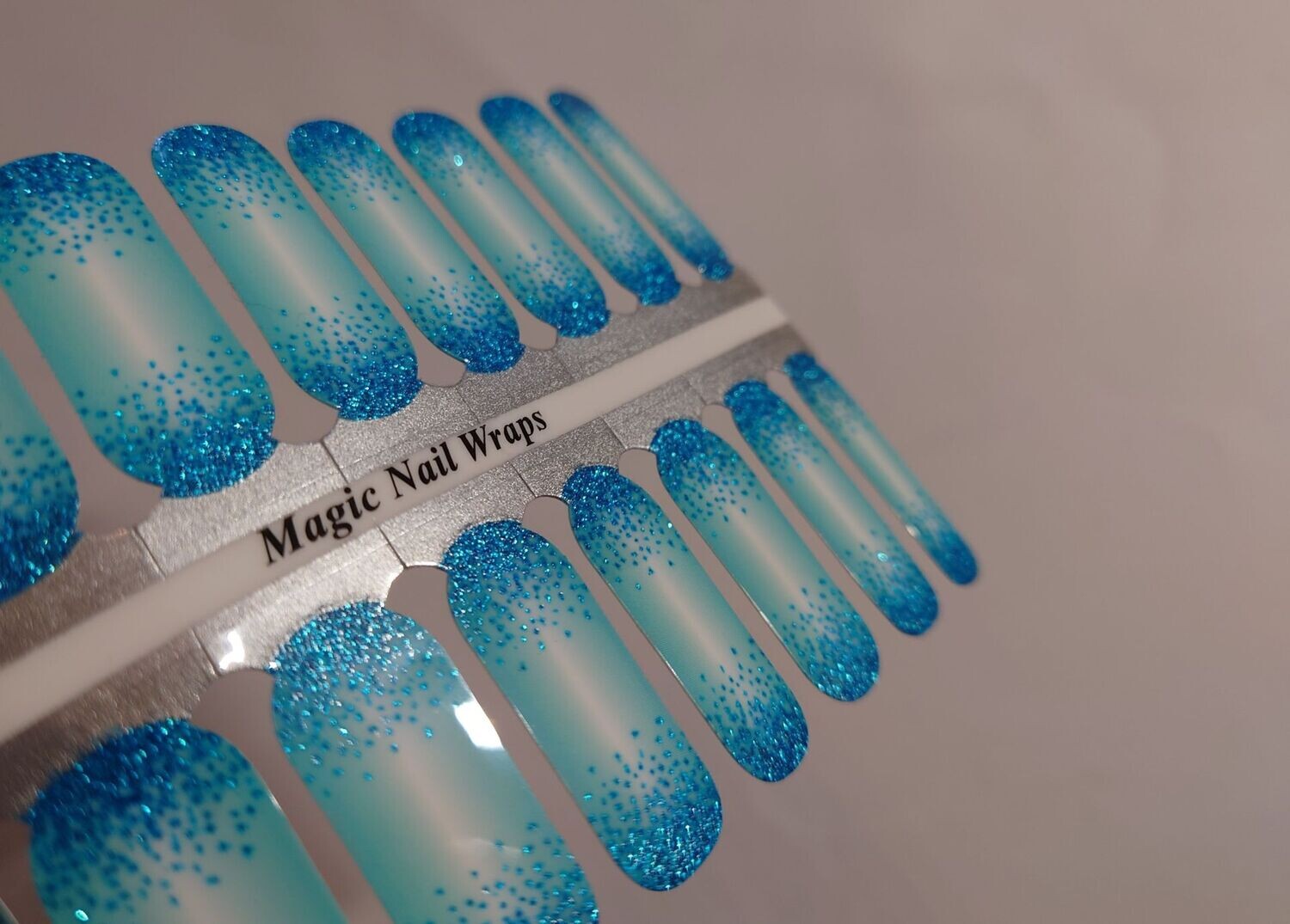 Ray of Turquoise, 16er-Nagelfolie Magic Nail Wraps Exklusivdesign