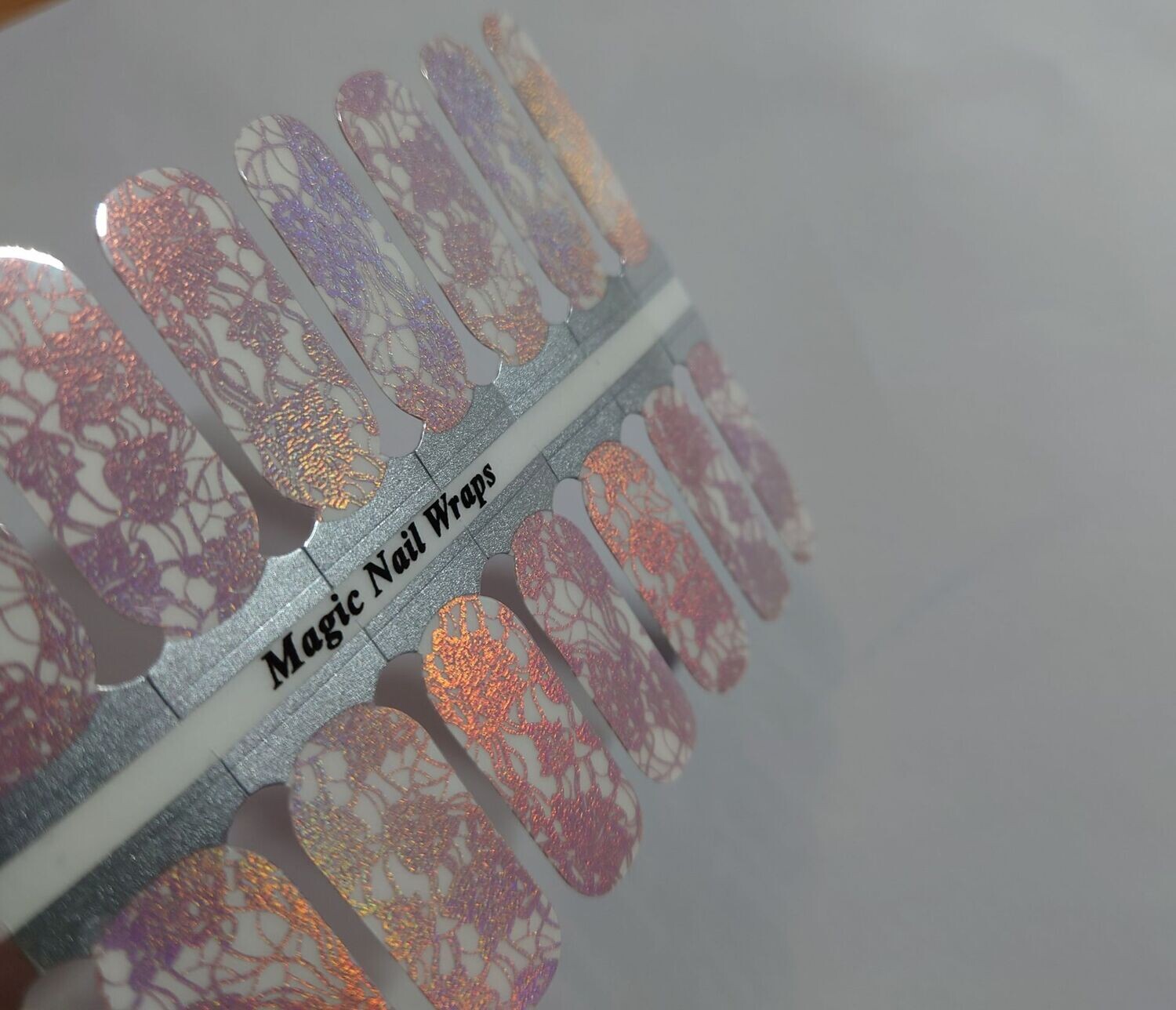 Rita, Overlay, transparente 16er-Nagelfolie Magic Nail Wraps Exklusivdesign