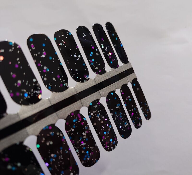 Black and Glitter, 16-er Nagelfolie Black and Glitter, 16-er Nagelfolie
