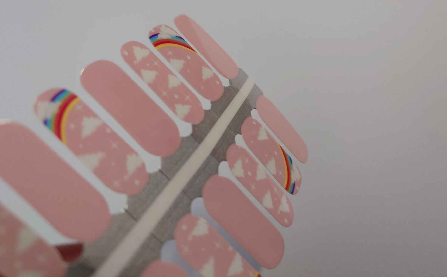 Rainbow Clouds, 16-er Nagelfolie