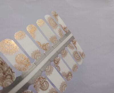 Golden Mandala, transparent, 16-er Nagelfolie Magic Nail Wraps Golden Mandala, transparent, 16-er Nagelfolie Magic Nail Wraps