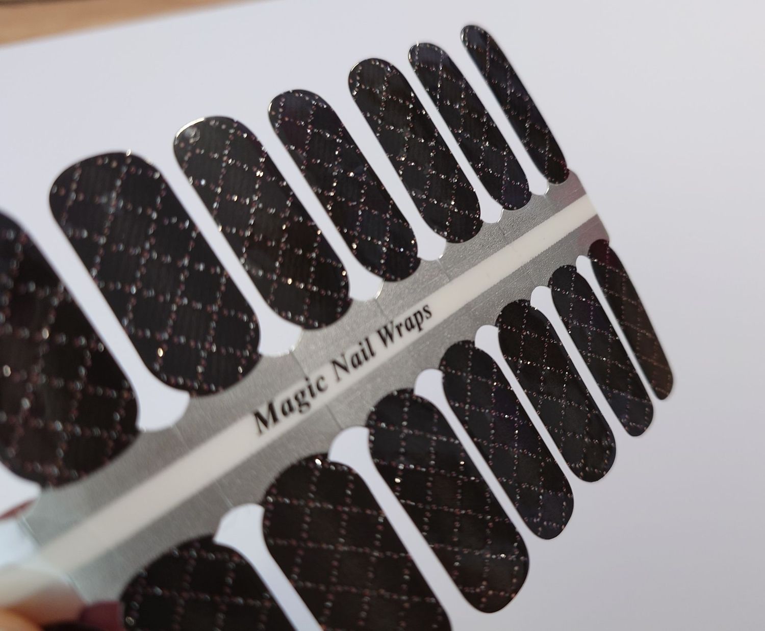 Check the Glitter, 16er-Nagelfolie Magic Nail Wraps Exklusivdesign