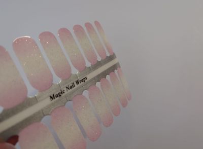 Honey, semitransparente 16er-Nagelfolie Magic Nail Wraps Exklusivdesign Honey, semitransparente 16er-Nagelfolie Magic Nail Wraps Exklusivdesign
