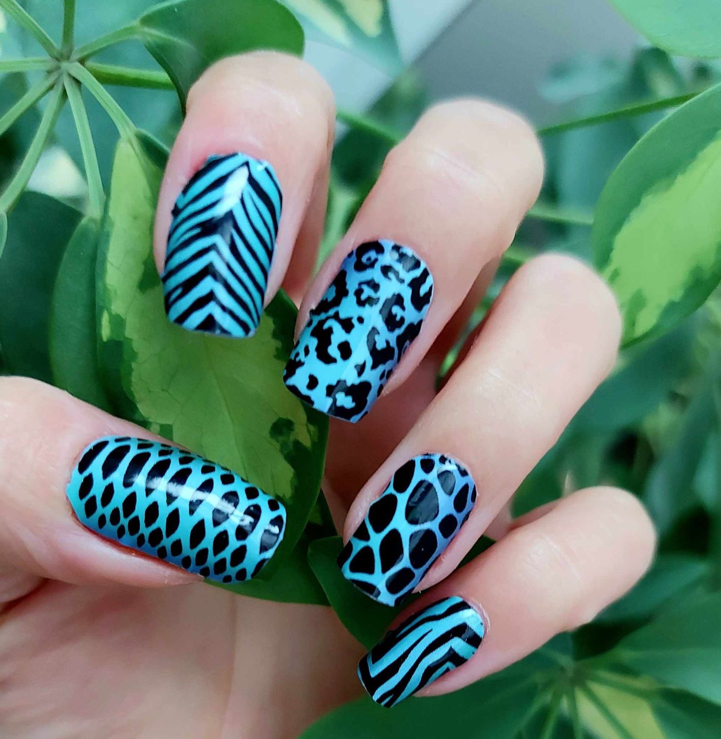 Sheena, 16er-Nagelfolie Magic Nail Wraps Exklusivdesign