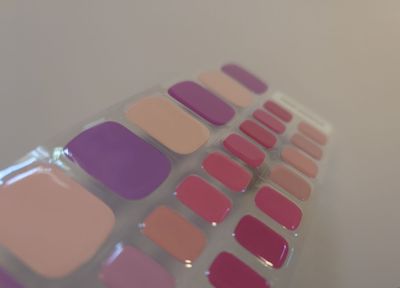 Mulberry Pink, UV-Gel-Folie für Füße, 30er-Nagelfolie NGF200035 Mulberry Pink, UV-Gel-Folie für Füße, 30er-Nagelfolie NGF200035