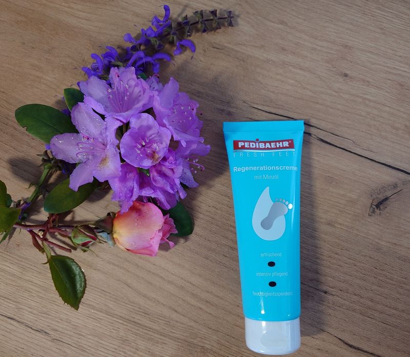 SONDERPOSTEN! KOMMT NICHT REGULÄR IN DEN SHOP! BAEHR FRESH FEET Regenerationscreme, Tube mit 125 ml Versand nur innerhalb Deutschlands möglich! SONDERPOSTEN! KOMMT NICHT REGULÄR IN DEN SHOP! BAEHR FRESH FEET Regenerationscreme, Tube mit 125 ml Versand nur innerhalb Deutschlands möglich!