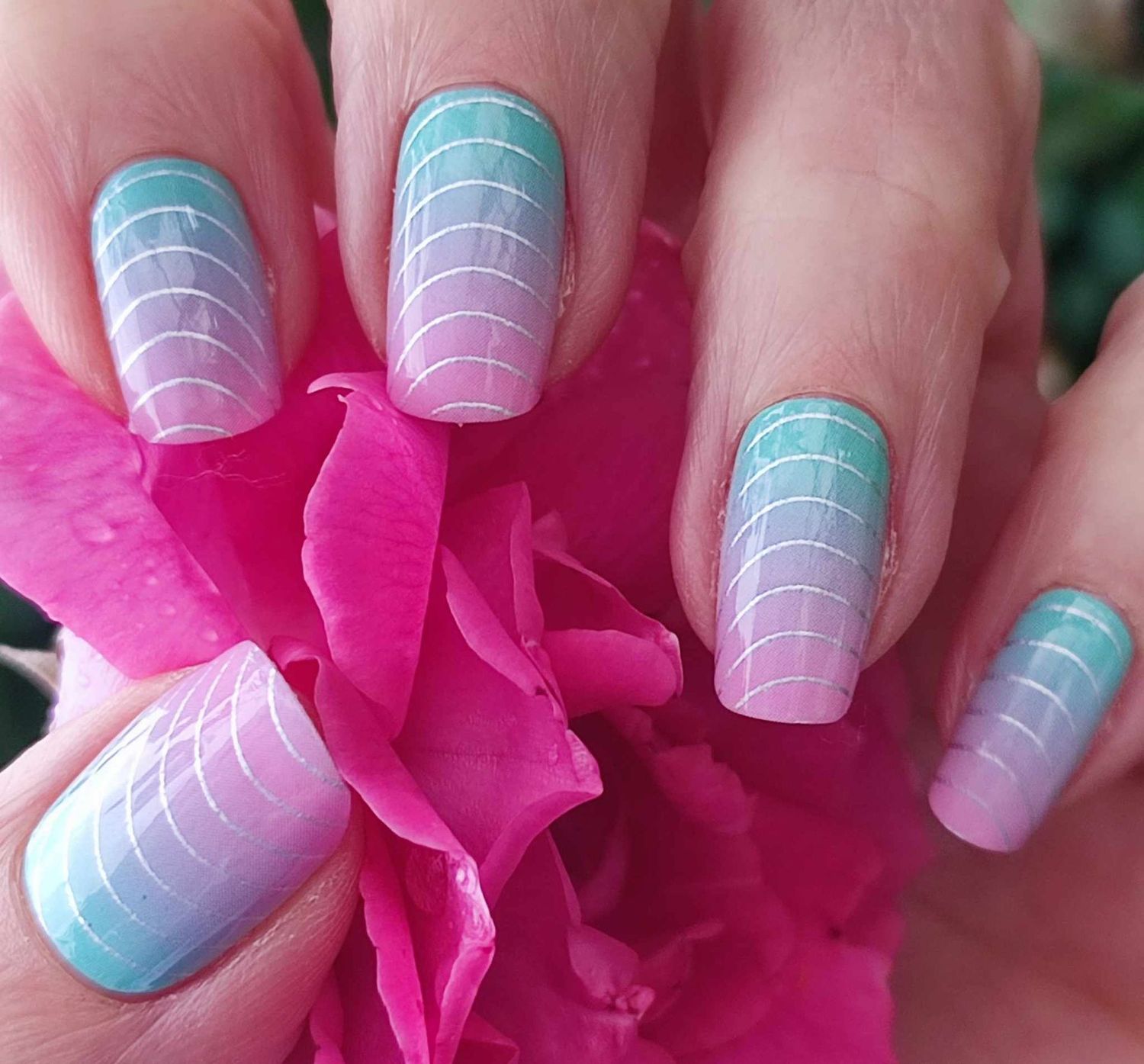 Silver Swirl Candy, 16er-Nagelfolie Magic Nail Wraps Exklusivdesign