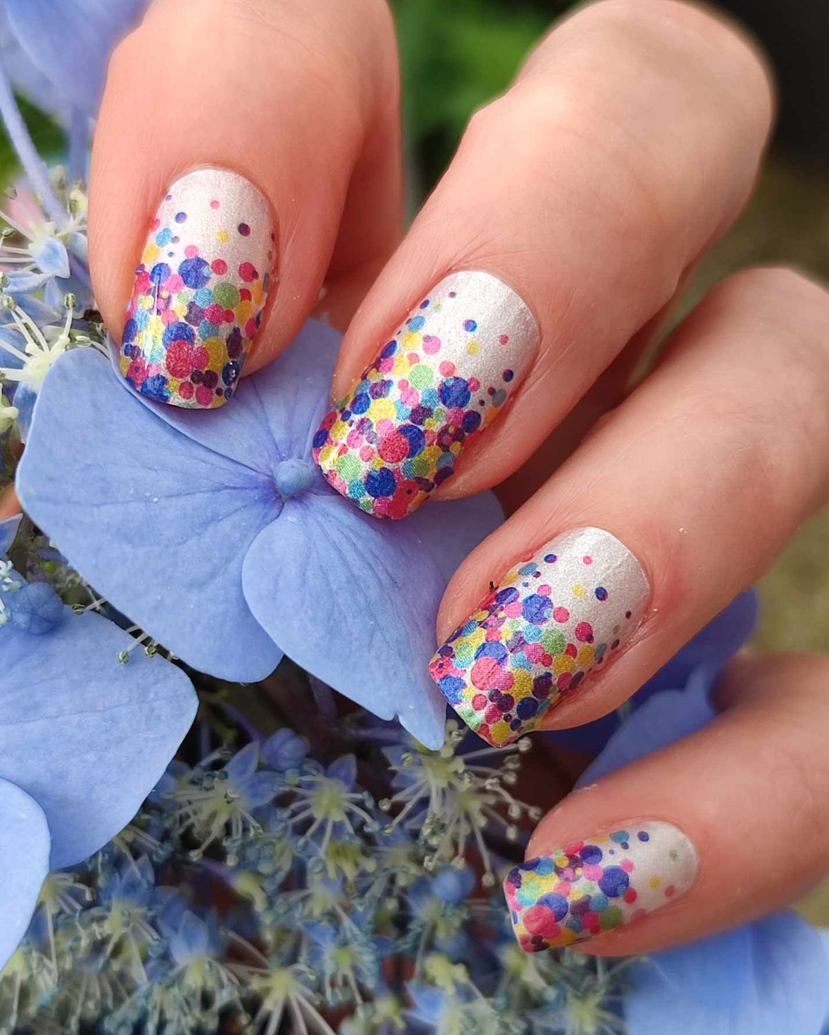 Who hoo!, Pearl-Shimmer-Finish, 16er-Nagelfolie