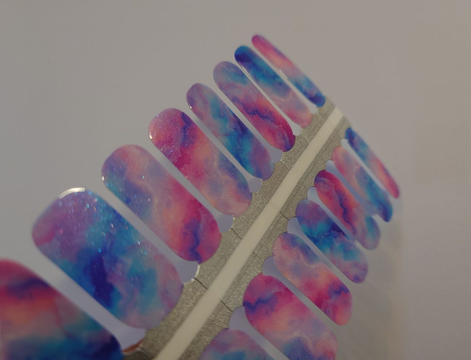 Missy, 16er-Nagelfolie Magic Nail Wraps
