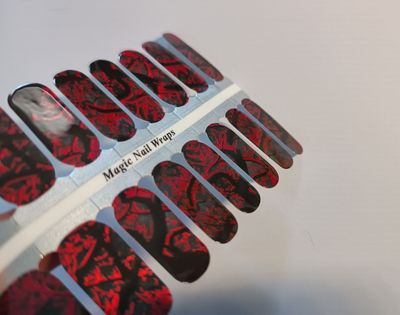 Set the Dark on Fire, 16er-Nagelfolie Magic Nail Wraps Exklusivdesign Set the Dark on Fire, 16er-Nagelfolie Magic Nail Wraps Exklusivdesign