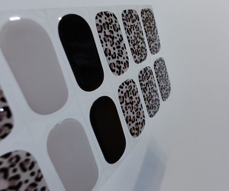 Wild n Classy, teilweise semitransparente UV-Gel-Folie, 20er-Nagelfolie Magic Nail Wraps, NG200412 Wild n Classy, teilweise semitransparente UV-Gel-Folie, 20er-Nagelfolie Magic Nail Wraps, NG200412