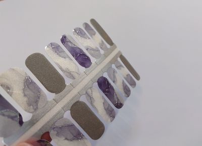 Hazy, Pearl-Shimmer-Finish, 16er-Nagelfolie Magic Nail Wraps Hazy, Pearl-Shimmer-Finish, 16er-Nagelfolie Magic Nail Wraps