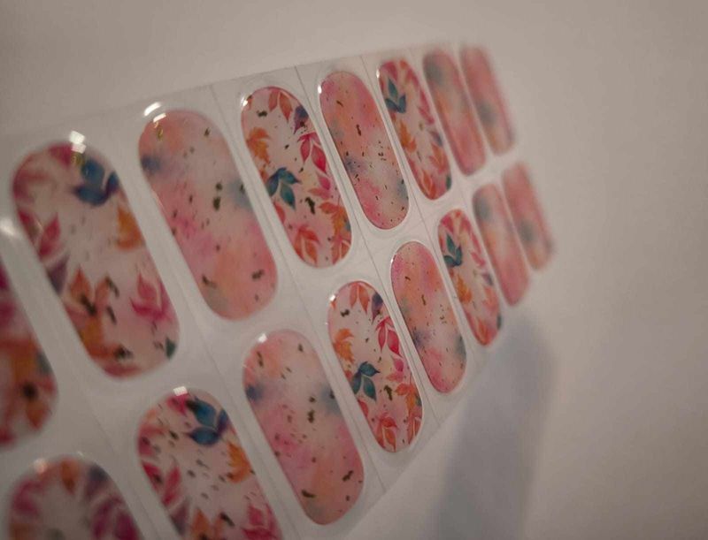 Romance in Fall, leicht semitransparente UV-Gel-Folie, 20er-Nagelfolie Magic Nail Wraps, NG200442 Romance in Fall, leicht semitransparente UV-Gel-Folie, 20er-Nagelfolie Magic Nail Wraps, NG200442