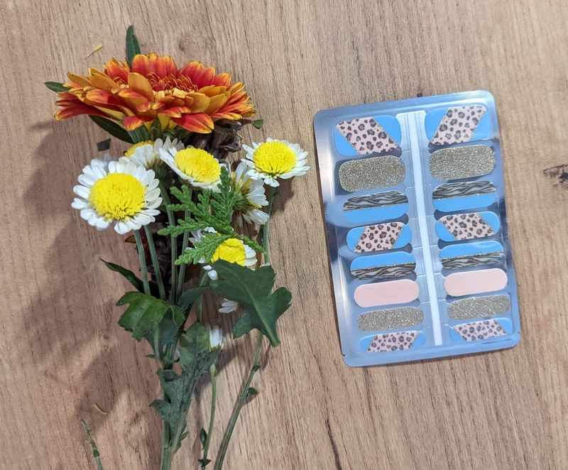 Animal Touch, teilweise sheer, 16-er Nagelfolie Magic Nail Wraps wieder da! Animal Touch, teilweise sheer, 16-er Nagelfolie Magic Nail Wraps wieder da!