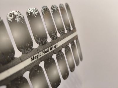 No grey Days with Agémina, 16er-Nagelfolie Magic Nail Wraps Exklusivdesign No grey Days with Agémina, 16er-Nagelfolie Magic Nail Wraps Exklusivdesign