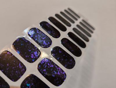 Violet Mystique, UV-Gel-Folie, 20er-Nagelfolie Magic Nail Wraps, NG200105 Violet Mystique, UV-Gel-Folie, 20er-Nagelfolie Magic Nail Wraps, NG200105