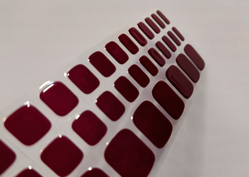 Maroon, UV-Gel-Folie für Füße, 30er-Nagelfolie Magic Nail Wraps, NGF200005 Maroon, UV-Gel-Folie für Füße, 30er-Nagelfolie Magic Nail Wraps, NGF200005