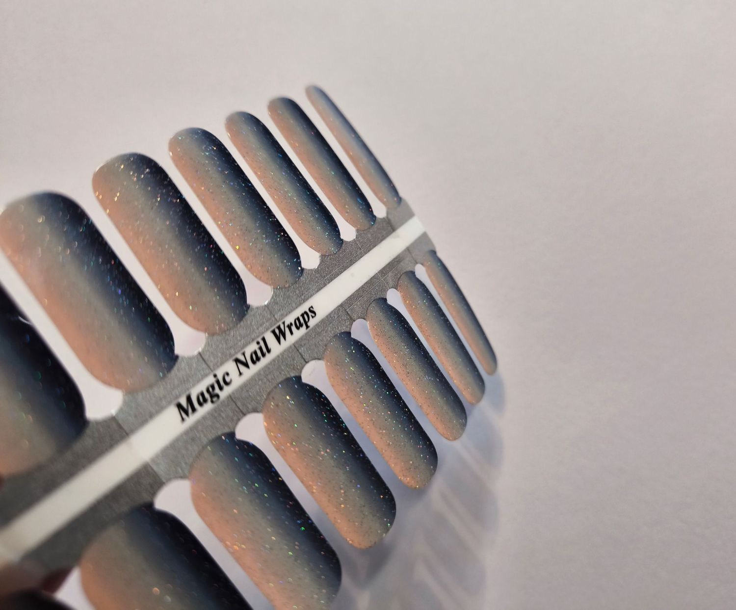 Sky,  16er-Nagelfolie Magic Nail Wraps Exklusivdesign
