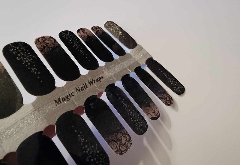 Rhythm of the Night, 16er-Nagelfolie Magic Nail Wraps Exklusivdesign Rhythm of the Night, 16er-Nagelfolie Magic Nail Wraps Exklusivdesign