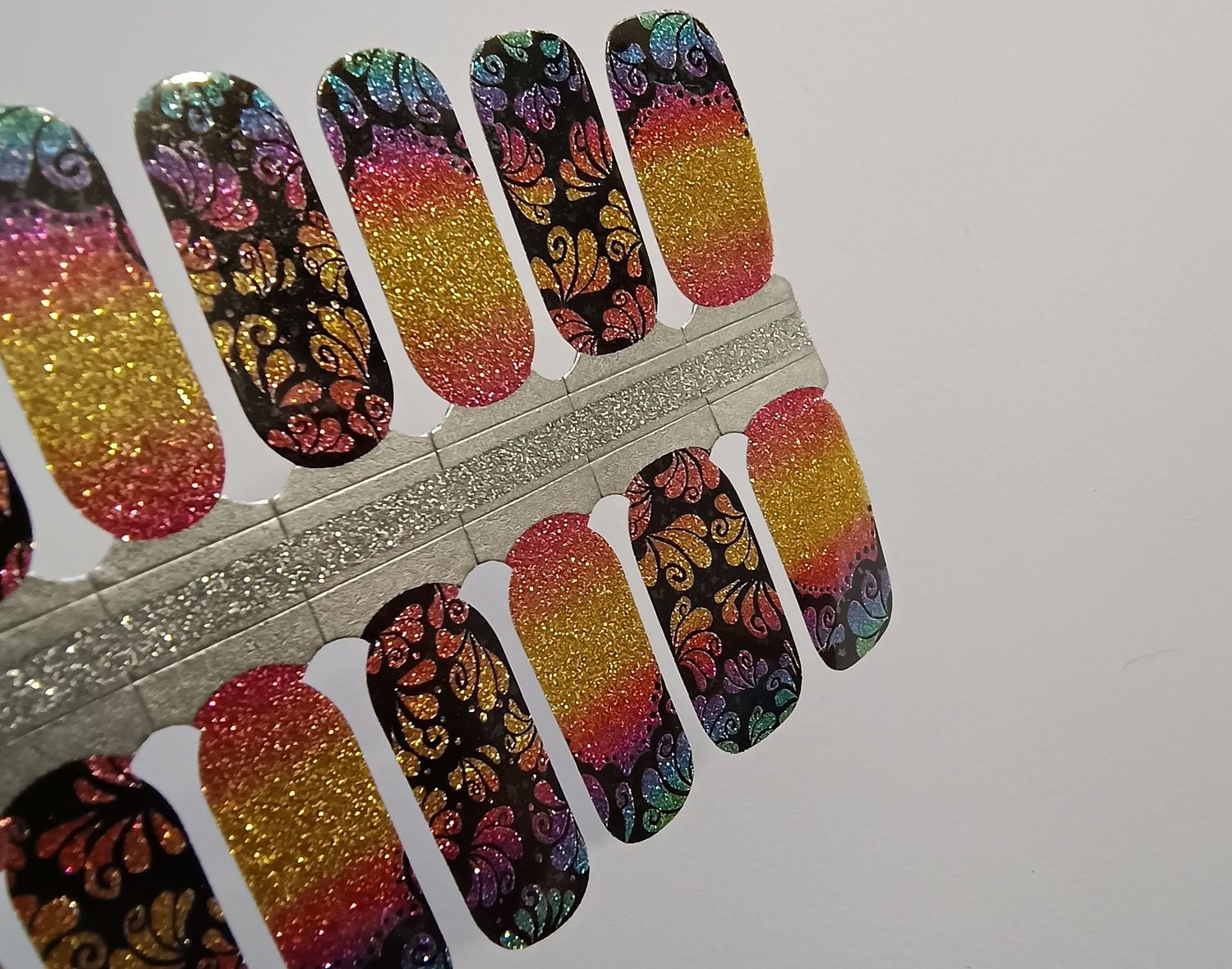 Over the Rainbow, 16er-Nagelfolie Magic Nail Wraps