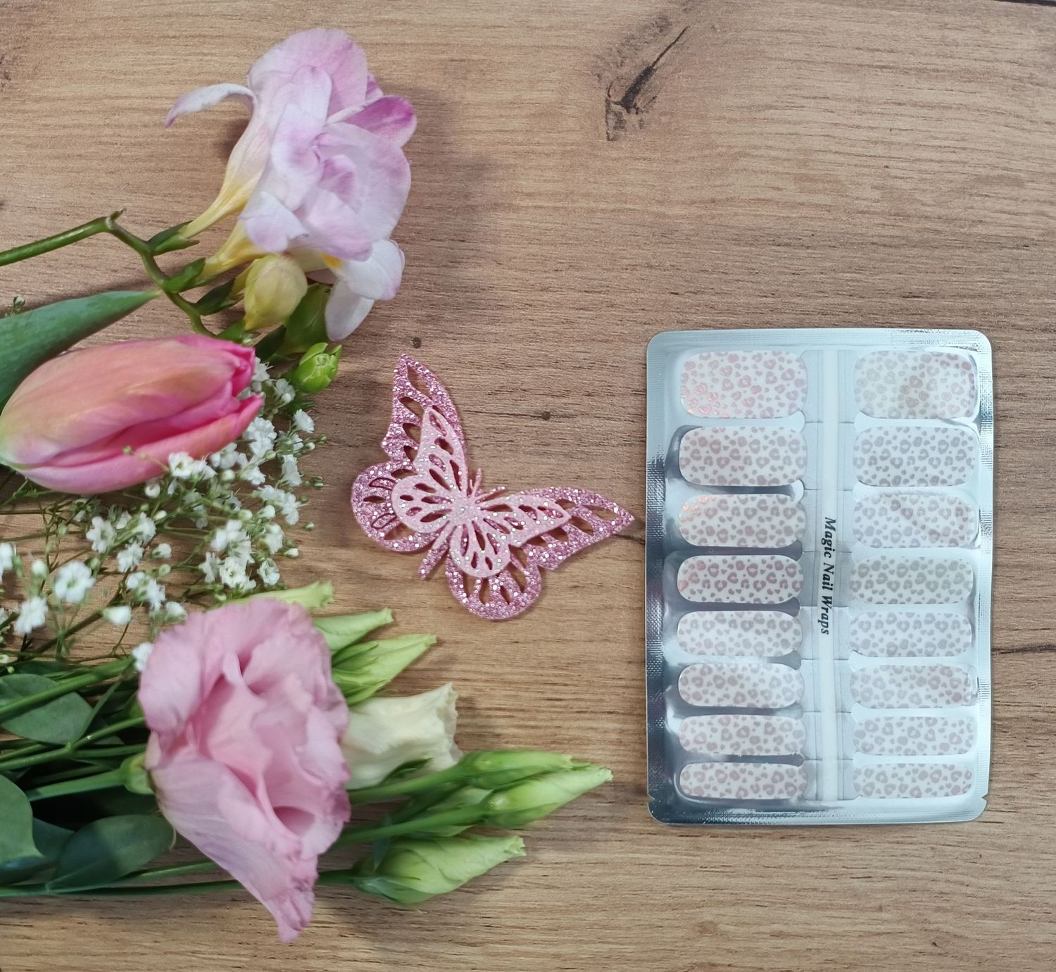 Zaubernägel4Home Nagelfolien 16 Stück – Selbstklebende Nailwraps Für Perfekte Nägel Ohne Lackieren