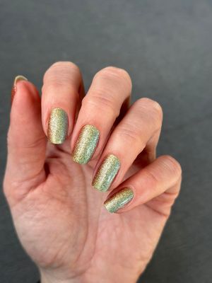 Rainbow Affair, 16er-Nagelfolie, Magic Nail Wraps Exklusivdesign