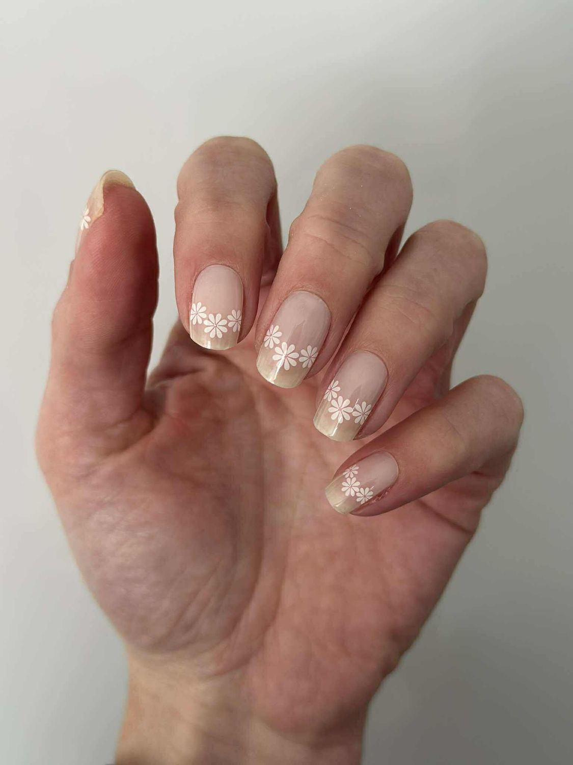 Meadow, sehr semitransparente UV-Gel-Folie, 20er-Nagelfolie Magic Nail Wraps, NG200577