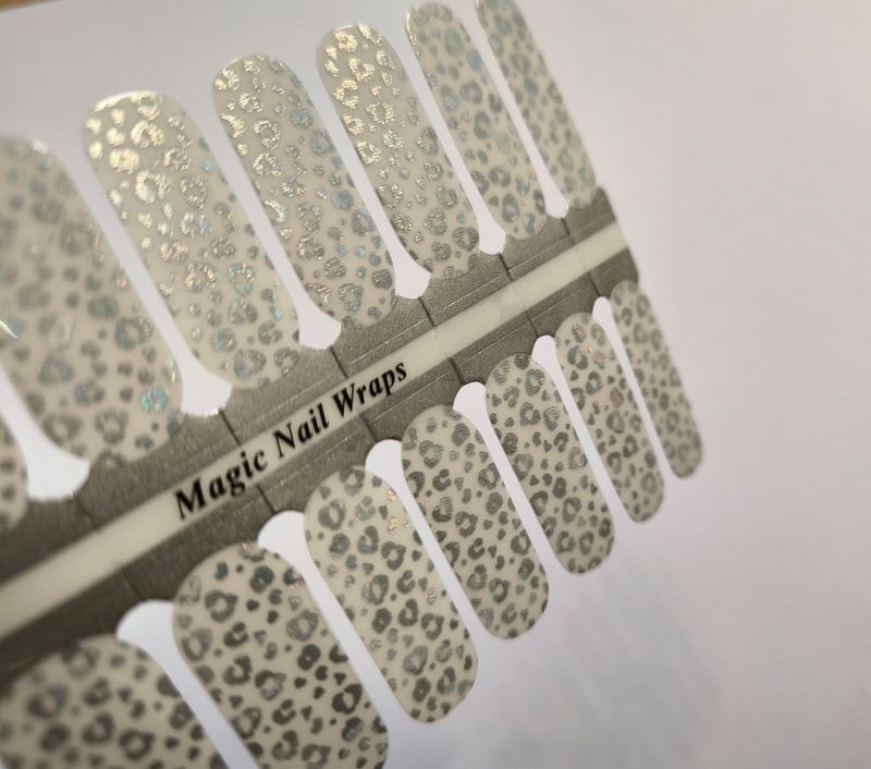Saana, Overlay, 16er-Nagelfolie Magic Nail Wraps Exklusivdesign Saana, Overlay, 16er-Nagelfolie Magic Nail Wraps Exklusivdesign