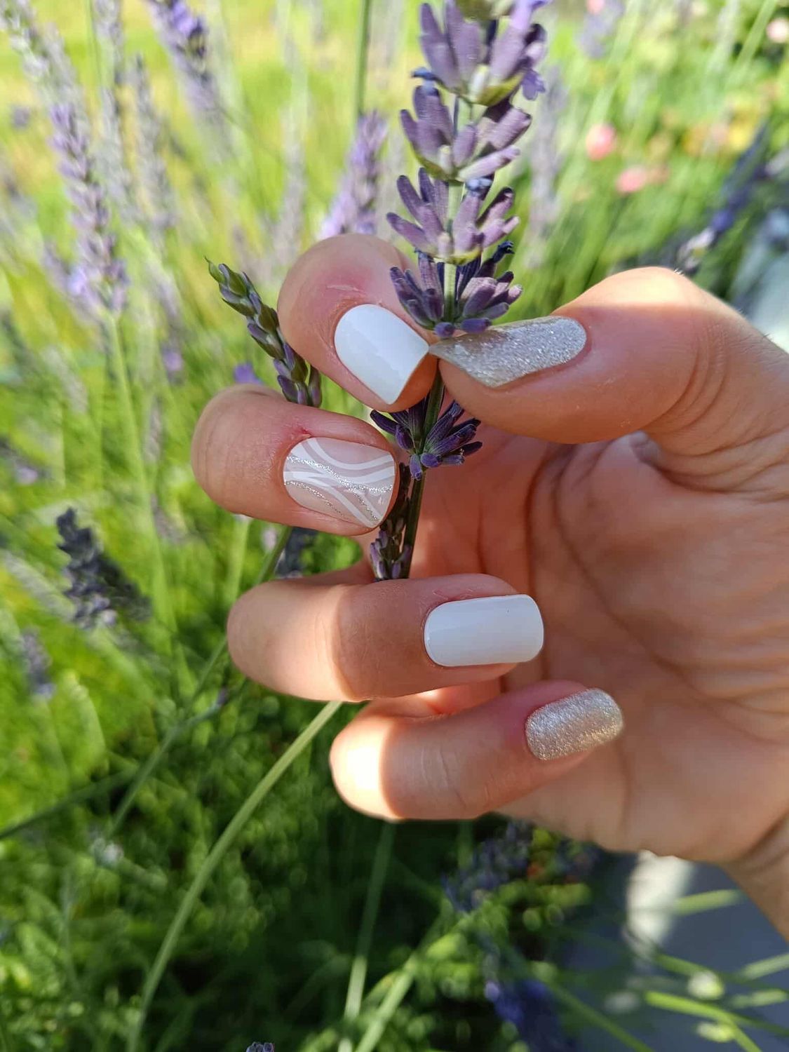 Moments, teilweise leicht semitransparente UV-Gel-Folie, 20er-Nagelfolie Magic Nail Wraps NG200562