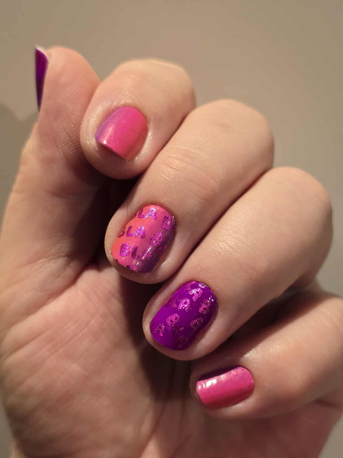 bla bla, Overlay, 16er-Nagelfolie Magic Nail Wraps Exklusivdesign