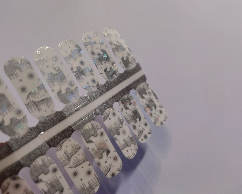 Polar Lights, Overlay, 16er-Nagelfolie Magic Nail Wraps Polar Lights, Overlay, 16er-Nagelfolie Magic Nail Wraps