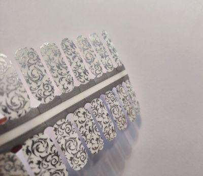 Silver Tendrils, Overlay, 16-er Nagelfolie Magic Nail Wraps Silver Tendrils, Overlay, 16-er Nagelfolie Magic Nail Wraps