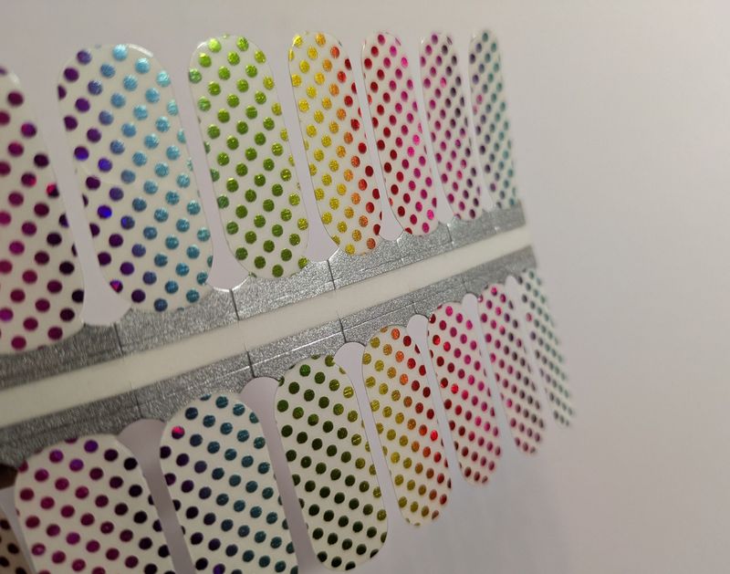 Follow the Rainbow, Overlay, 16er-Nagelfolie Magic Nail Wraps