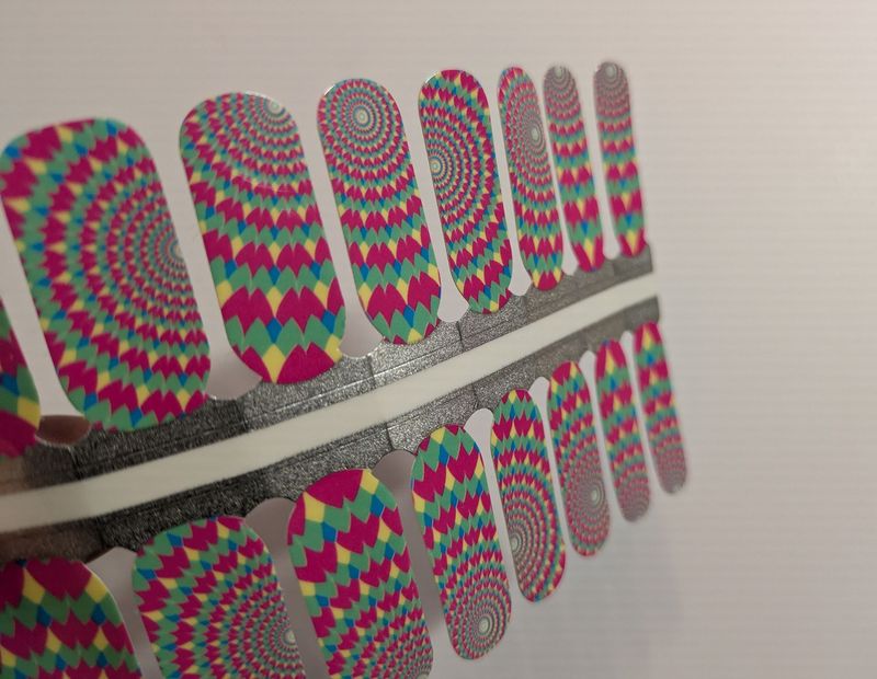Groovy, 16er-Nagelfolie Magic Nail Wraps Groovy, 16er-Nagelfolie Magic Nail Wraps