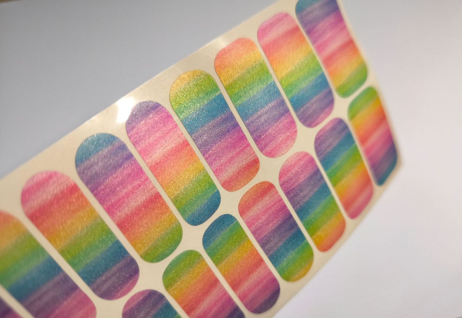 Unicorn Rainbow, Pearl-Shimmer-Finish, 22er-Premium Nagelfolie Magic Nail Wraps