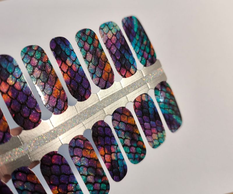 Dragon Glitz, 16-er Nagelfolie Magic Nail Wraps