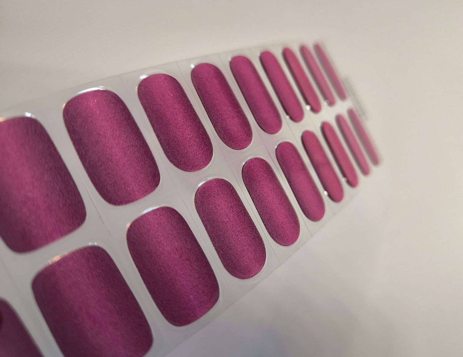 Berry Tears, UV-Gel-Folie, 20er-Nagelfolie Magic Nail Wraps NG200581