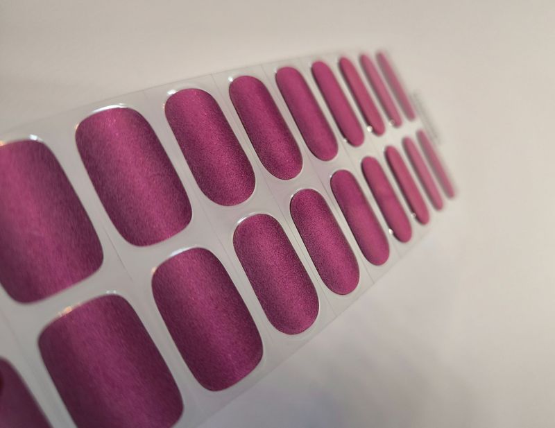 Berry Tears, UV-Gel-Folie, 20er-Nagelfolie Magic Nail Wraps NG200581 Berry Tears, UV-Gel-Folie, 20er-Nagelfolie Magic Nail Wraps NG200581