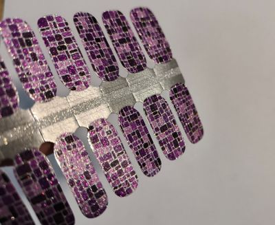 Lilac Lady, 16-er Nagelfolie Magic Nail Wraps
