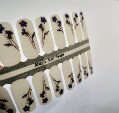 Enzianmadl, Overlay, 16er-Nagelfolie Magic Nail Wraps Exklusivdesign Enzianmadl, Overlay, 16er-Nagelfolie Magic Nail Wraps Exklusivdesign