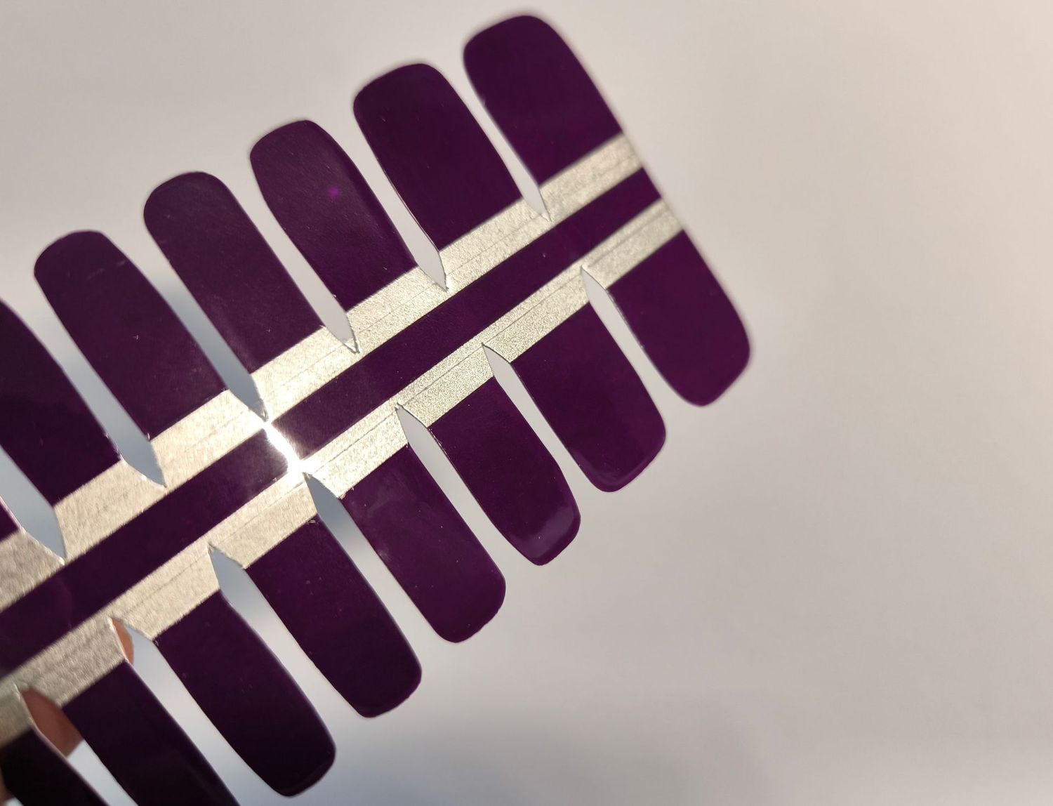 Hot Aubergine, 16er-Fussfolie Magic Nail Wraps