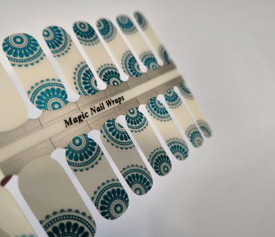 Shirin, Overlay, 16er-Nagelfolie Magic Nail Wraps Exklusivdesign